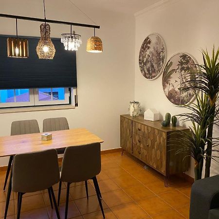 Country Town Apartment 阿尔梅林 外观 照片