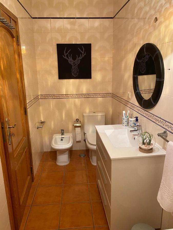 Country Town Apartment 阿尔梅林 外观 照片
