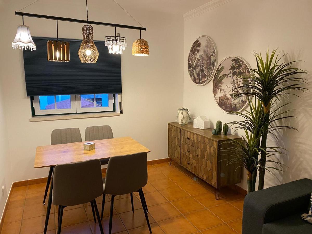 Country Town Apartment 阿尔梅林 外观 照片